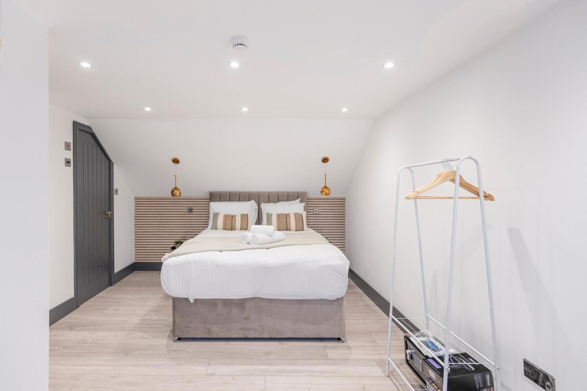 Appartamento Neutral Zen Serene Sanctuary